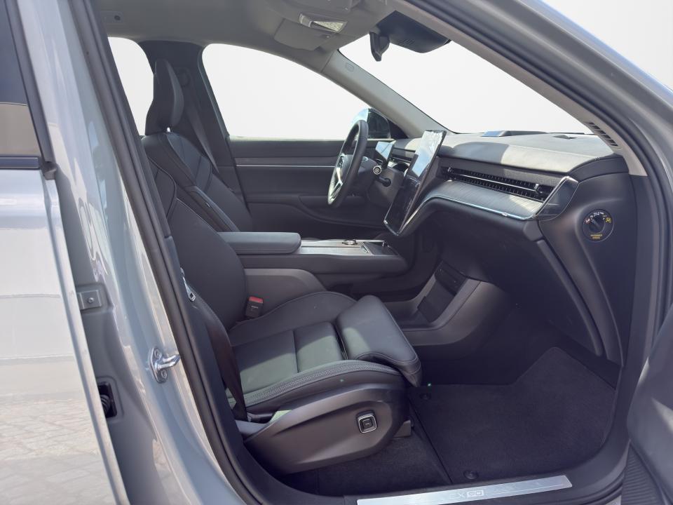 volvo-ex90-2025-eletrico-0cc