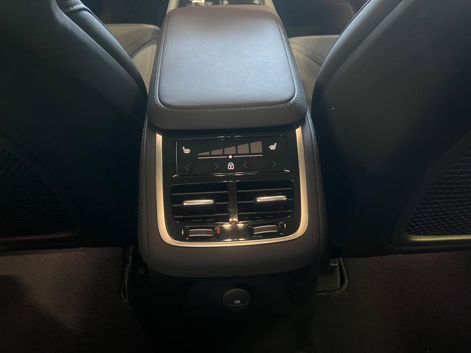 volvo-xc90-2025-hibrido-1969cc