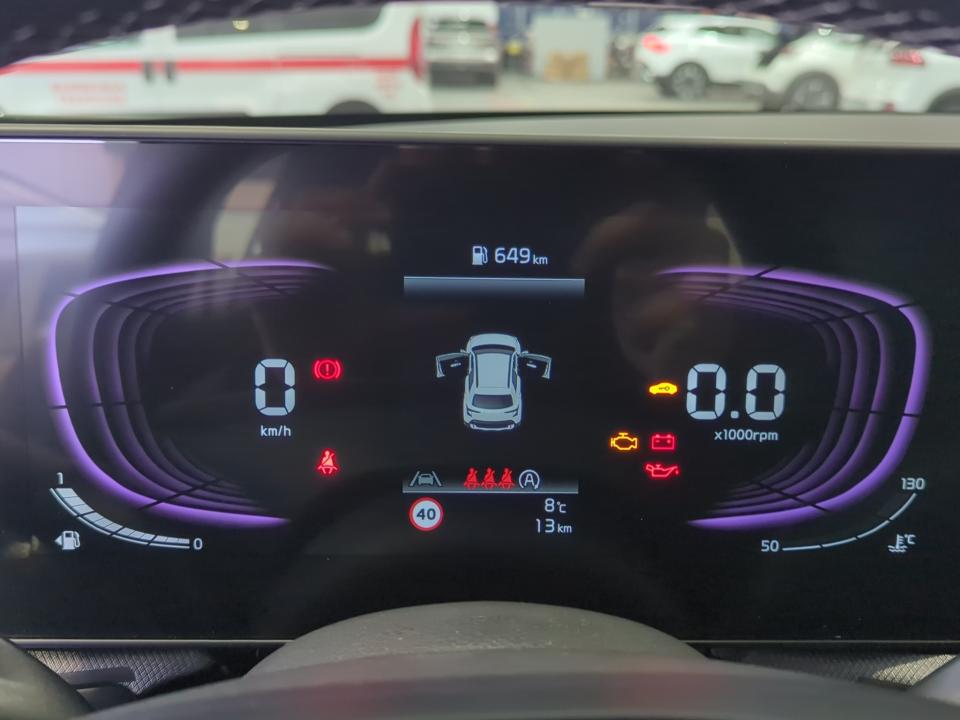 kia-stonic-2026-gasolina-998cc