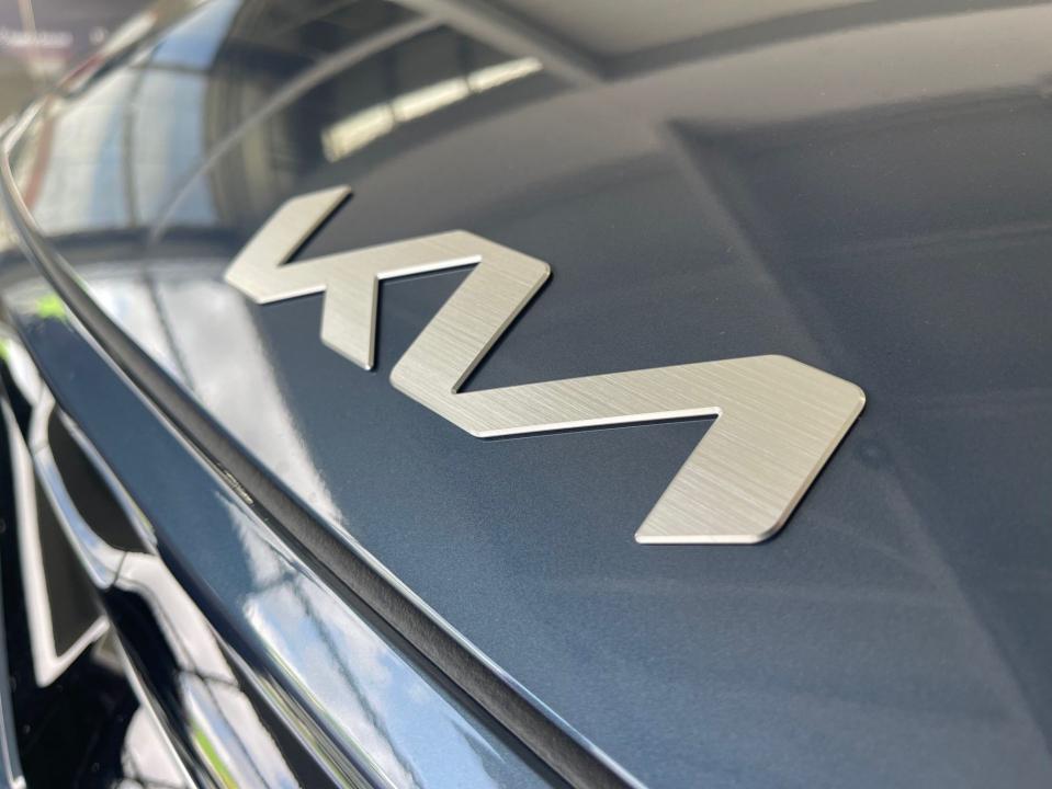 kia-stonic-2024-gasolina-998cc