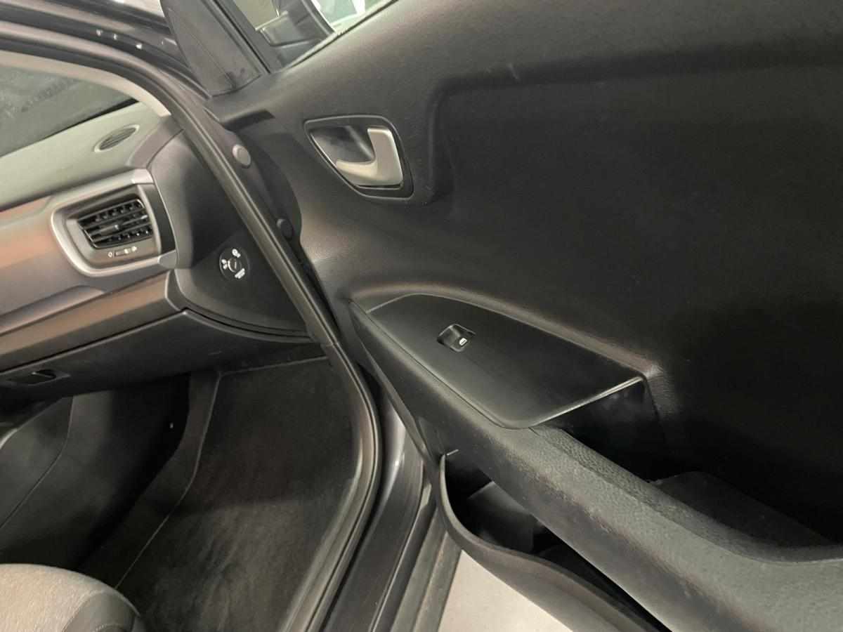kia-stonic-1-0-t-gdi-2019-gasolina-998cc