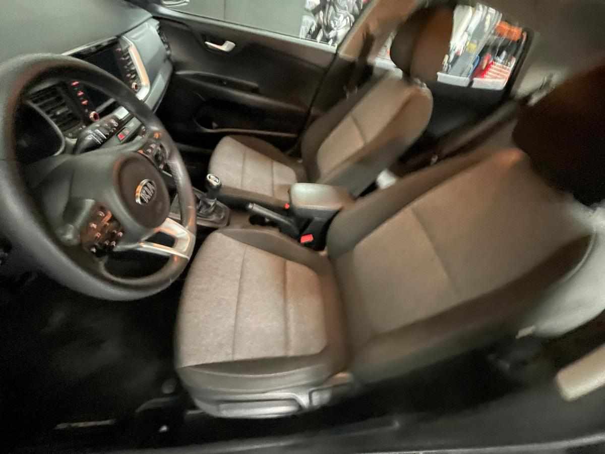 kia-stonic-1-0-t-gdi-2019-gasolina-998cc