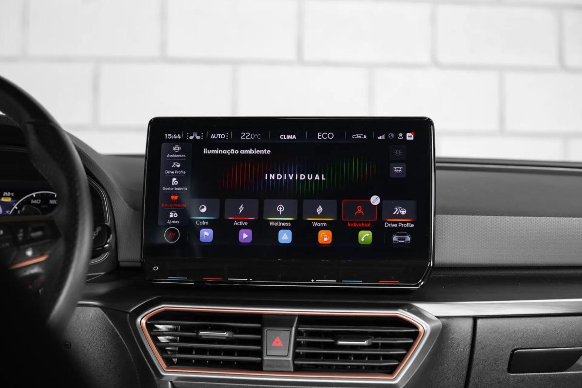 cupra-leon-sportstourer-2023-hibrido-a-gasolina-1395cc