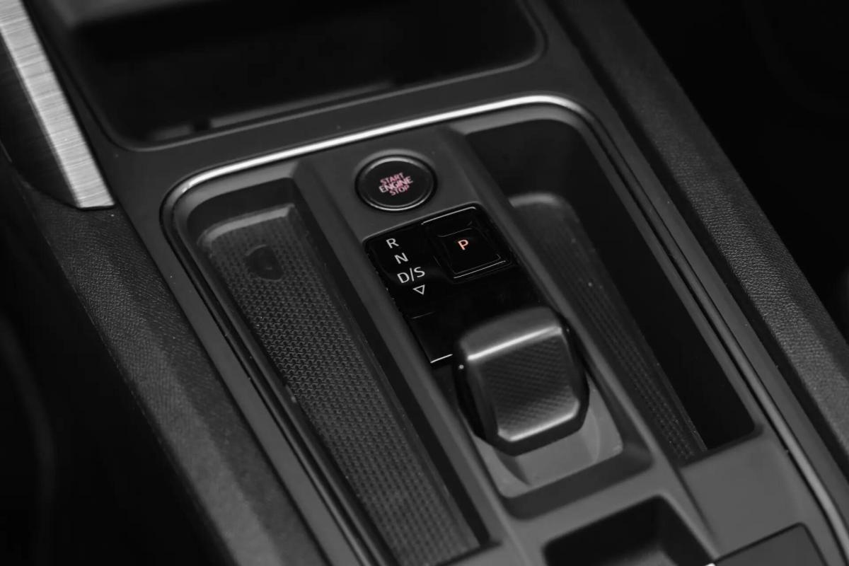 cupra-leon-sportstourer-2023-hibrido-a-gasolina-1395cc
