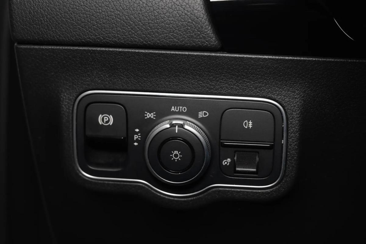 mercedes-benz-gla-250-e-2021-hibrido-a-gasolina-1332cc