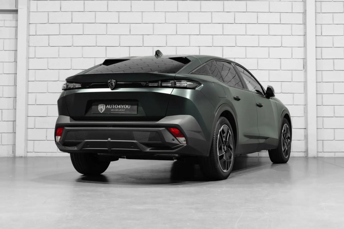 peugeot-408-2023-hibrido-a-gasolina-1598cc