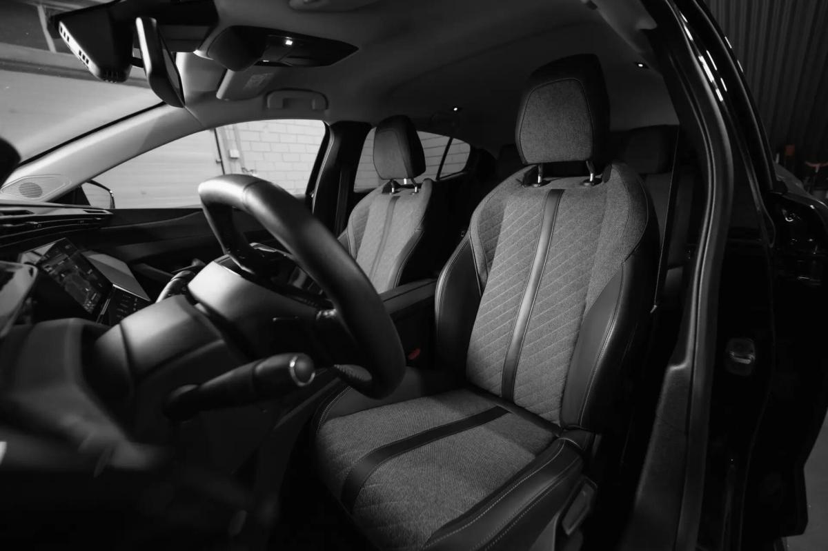 peugeot-408-2023-hibrido-a-gasolina-1598cc
