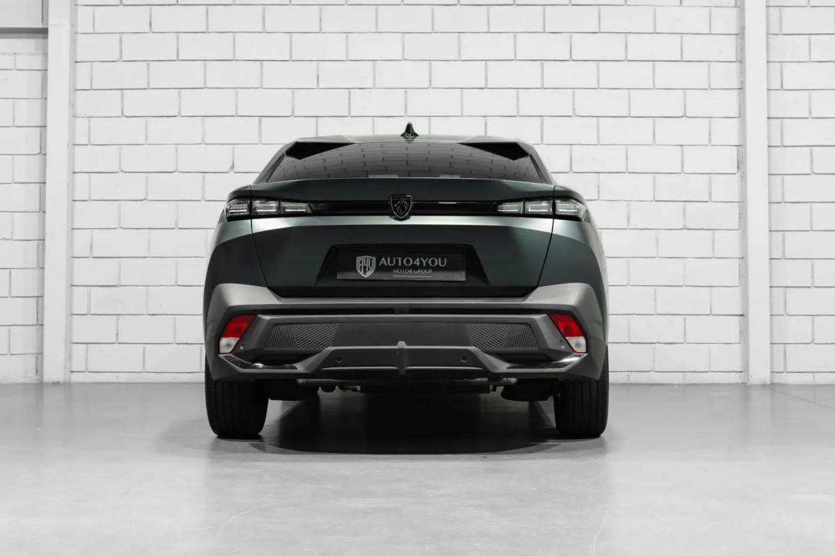 peugeot-408-2023-hibrido-a-gasolina-1598cc