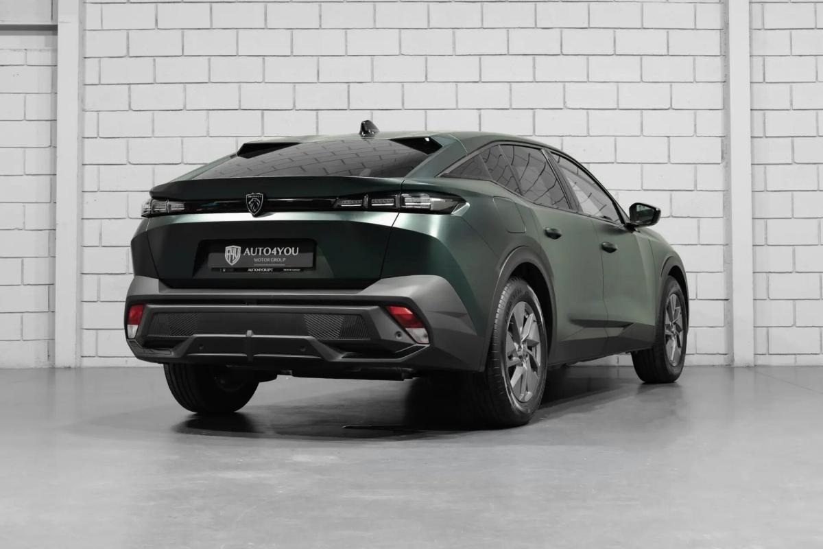 peugeot-408-2023-hibrido-a-gasolina-1598cc