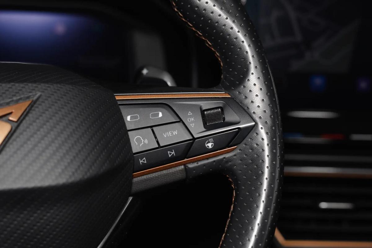 cupra-formentor-2023-hibrido-a-gasolina-1395cc