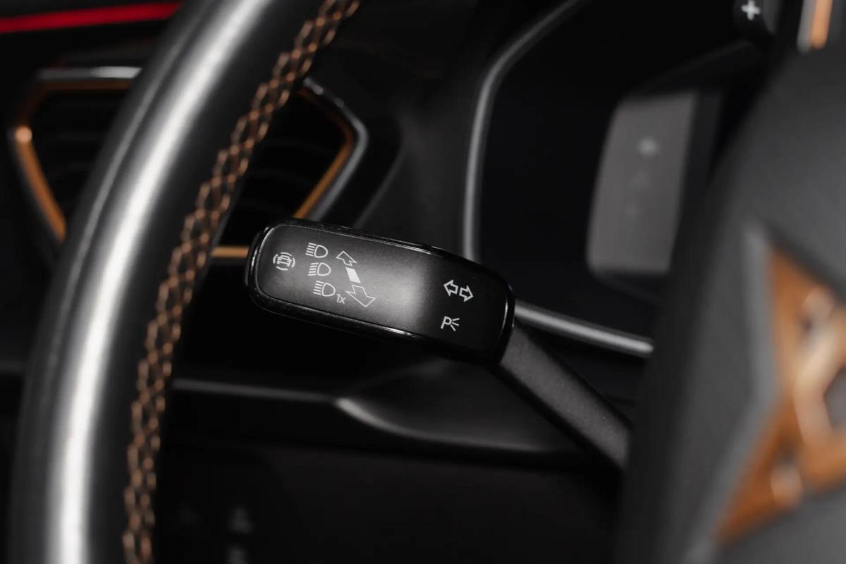 cupra-formentor-2023-hibrido-a-gasolina-1395cc