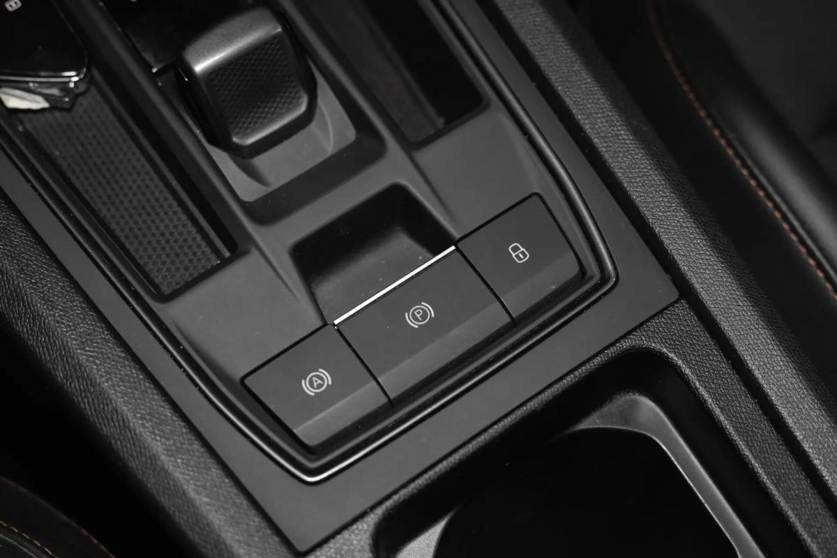 cupra-formentor-2023-hibrido-a-gasolina-1395cc