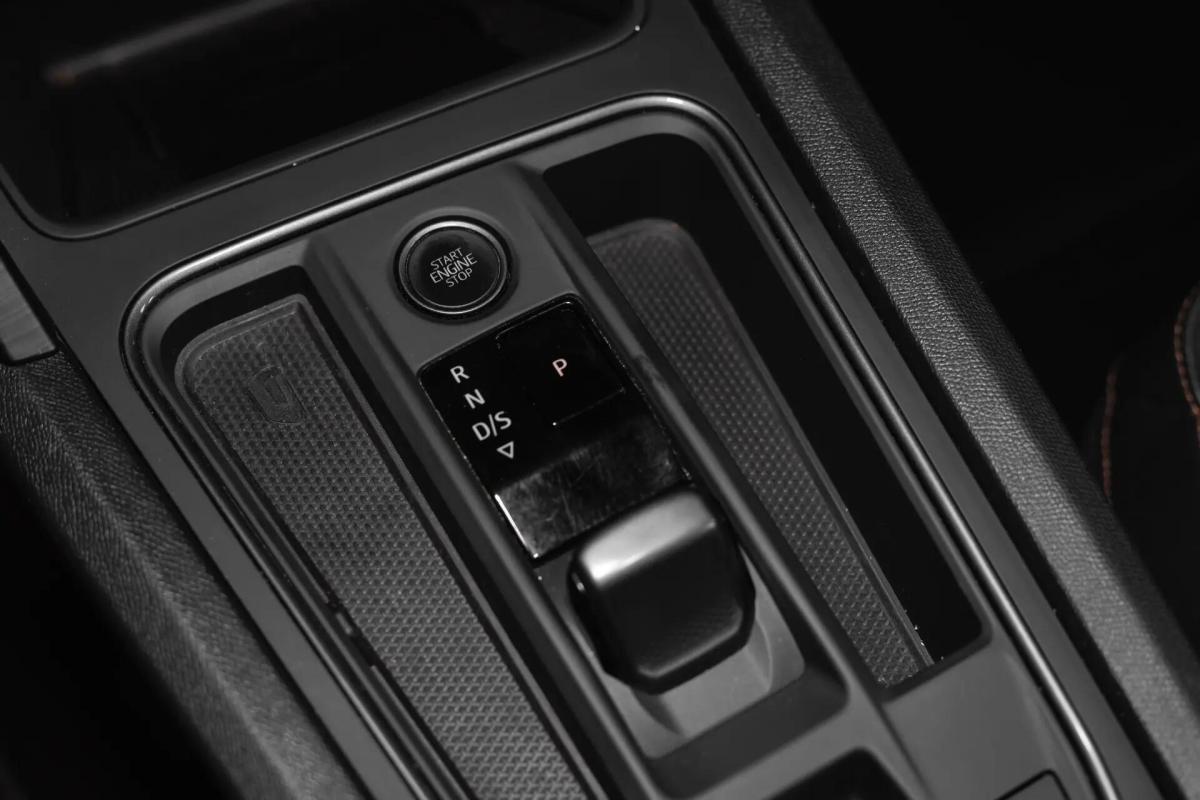 cupra-formentor-2023-hibrido-a-gasolina-1395cc