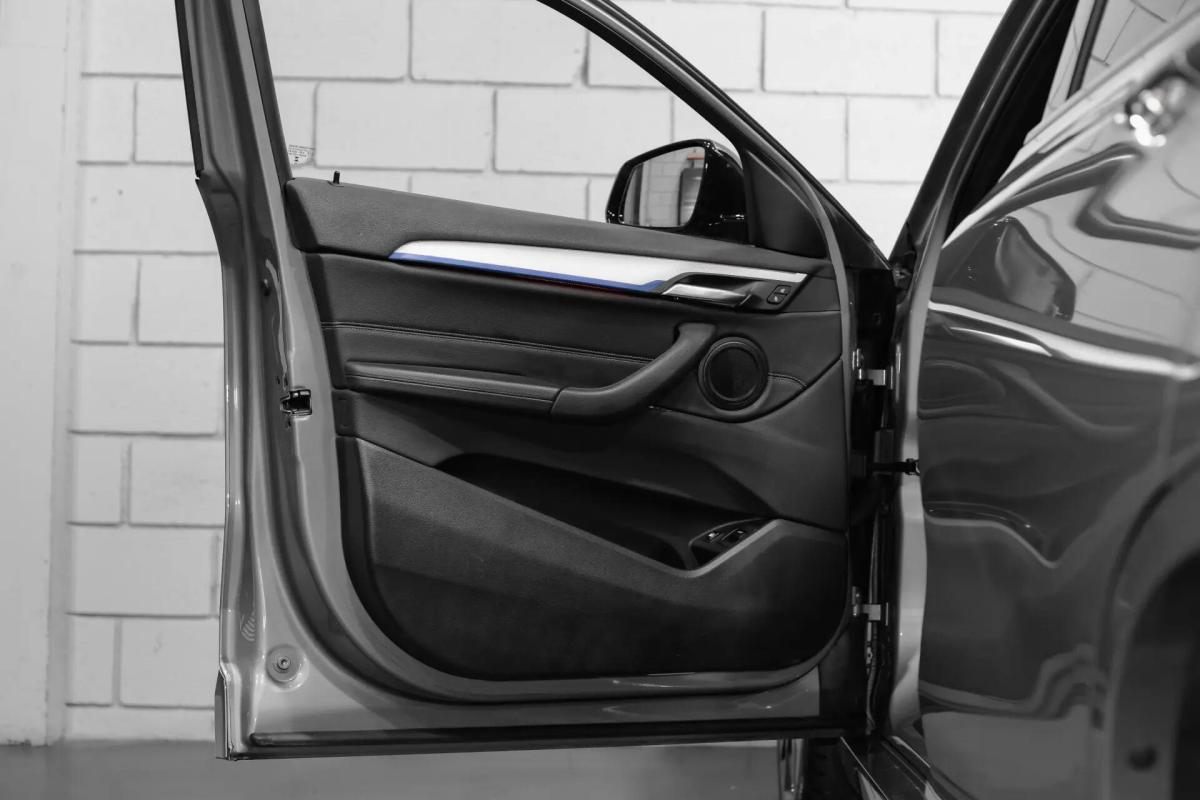 bmw-x2-xdrive25e-2023-hibrido-a-gasolina-1499cc