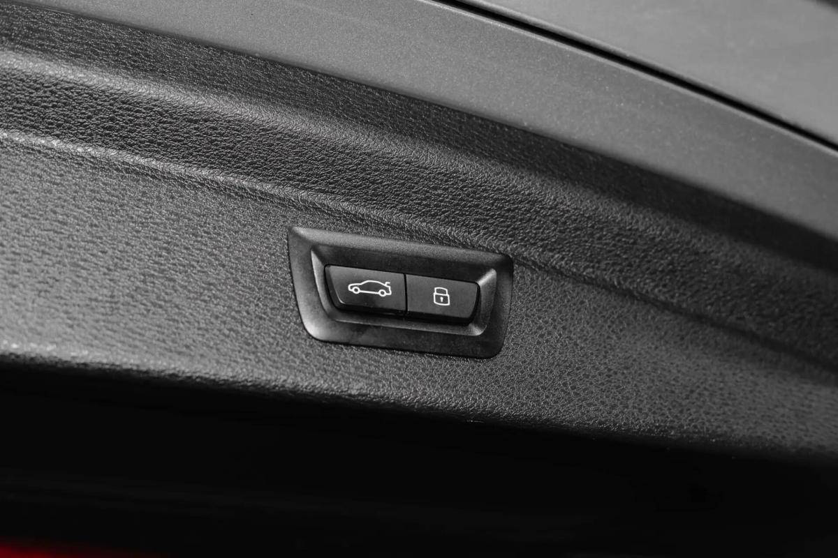 bmw-x2-xdrive25e-2023-hibrido-a-gasolina-1499cc