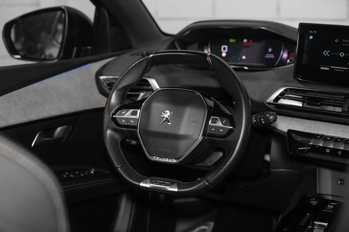 peugeot-5008-2023-gasolina-1199cc