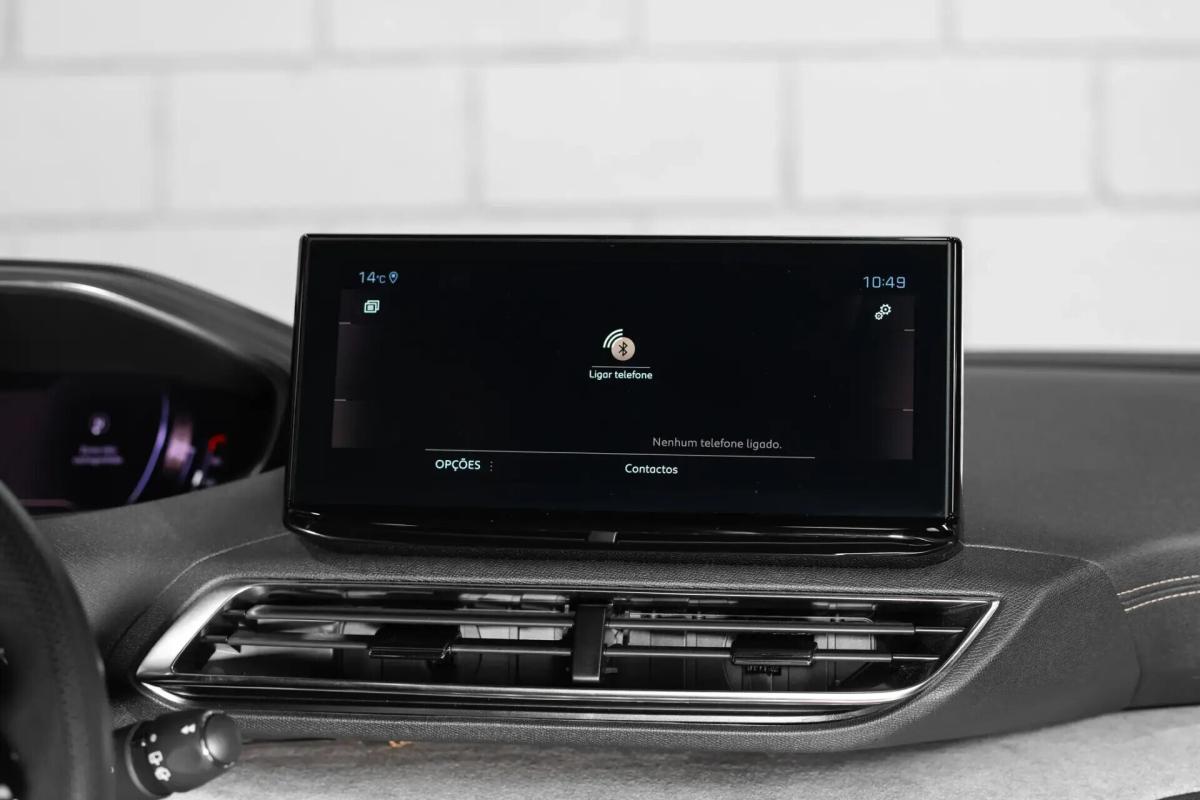 peugeot-5008-2023-gasolina-1199cc