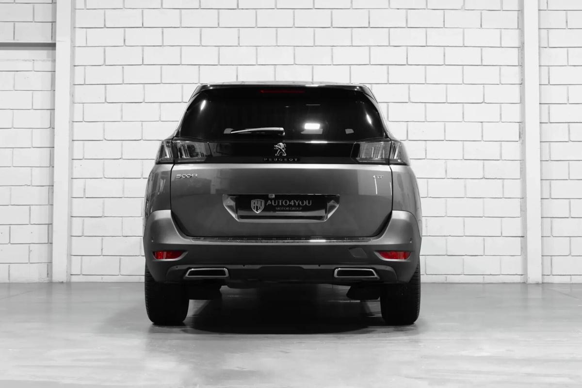peugeot-5008-2023-gasolina-1199cc