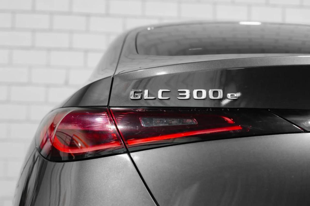 mercedes-benz-glc-2024-hibrido-a-gasolina-1999cc