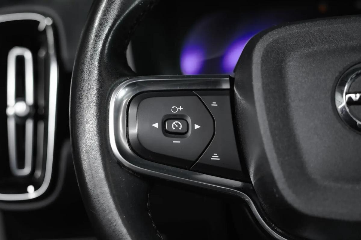 volvo-c40-2023-eletrico-0cc