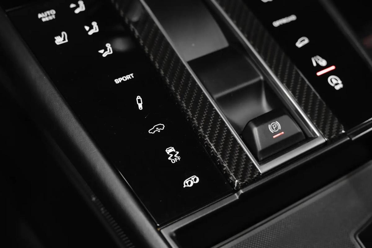 porsche-macan-2021-gasolina-2894cc