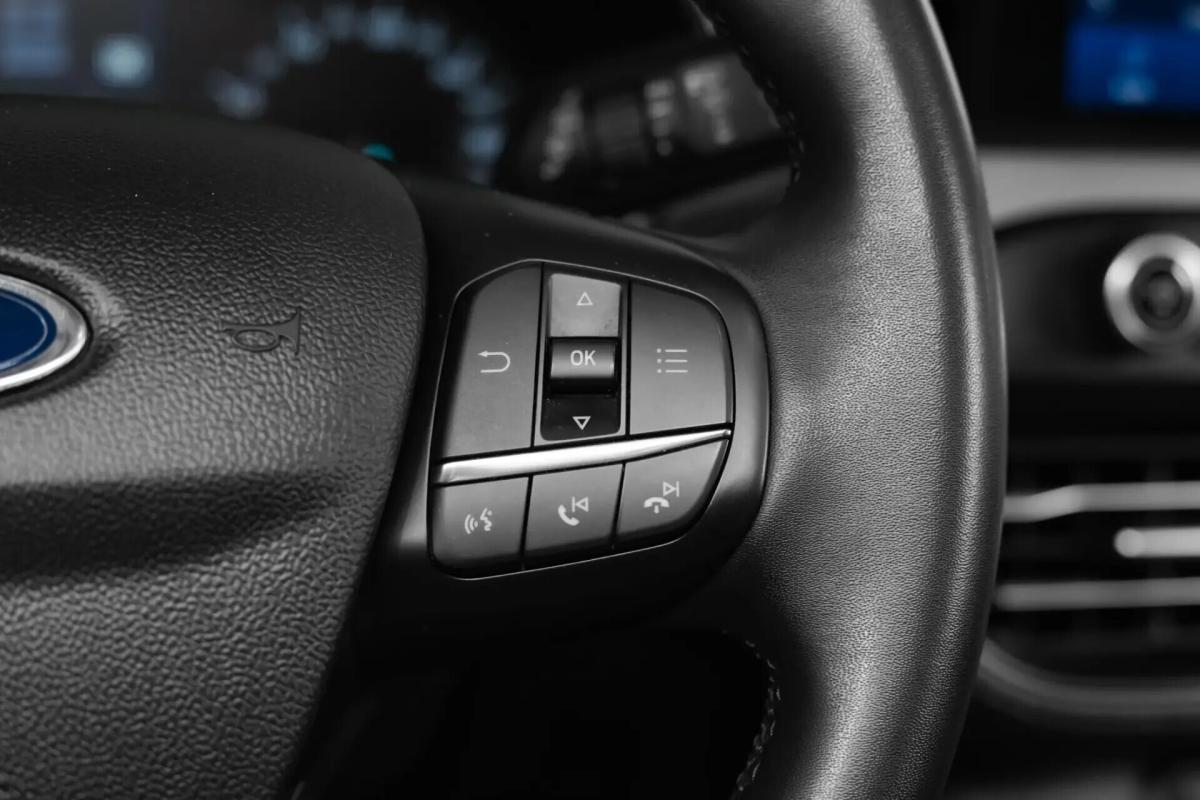 ford-focus-2022-gasolina-998cc