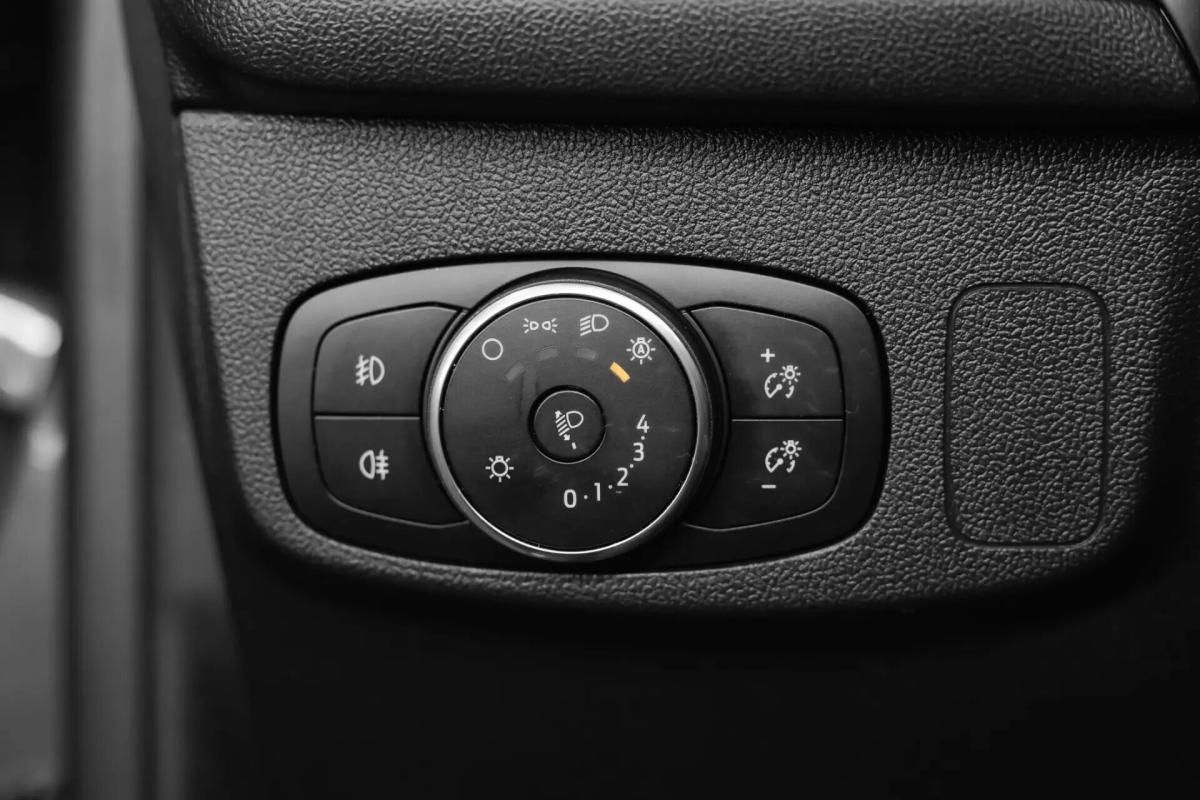 ford-focus-2022-gasolina-998cc