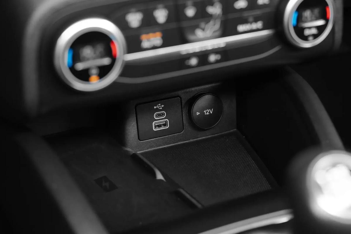 ford-focus-2022-gasolina-998cc