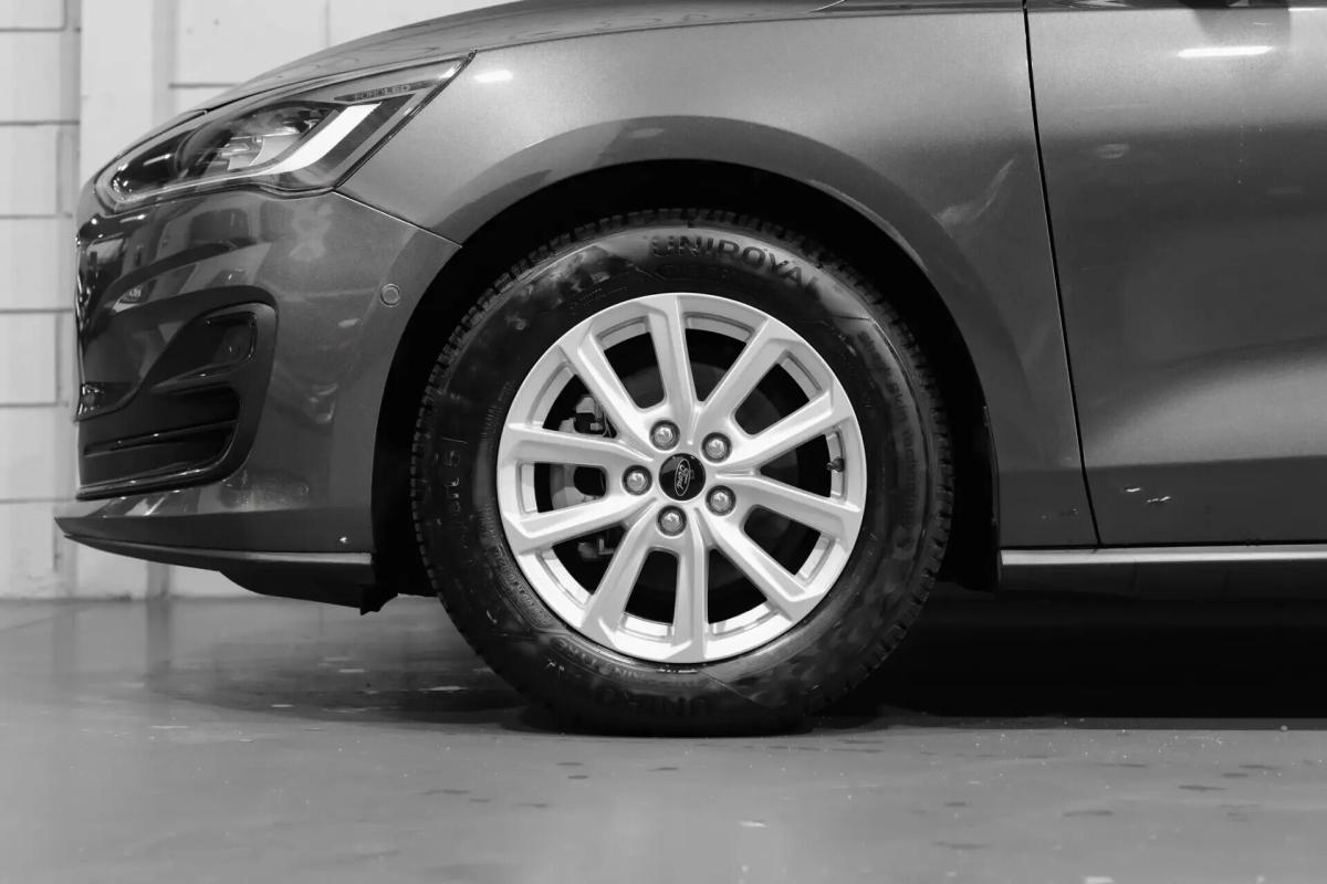 ford-focus-2022-gasolina-998cc