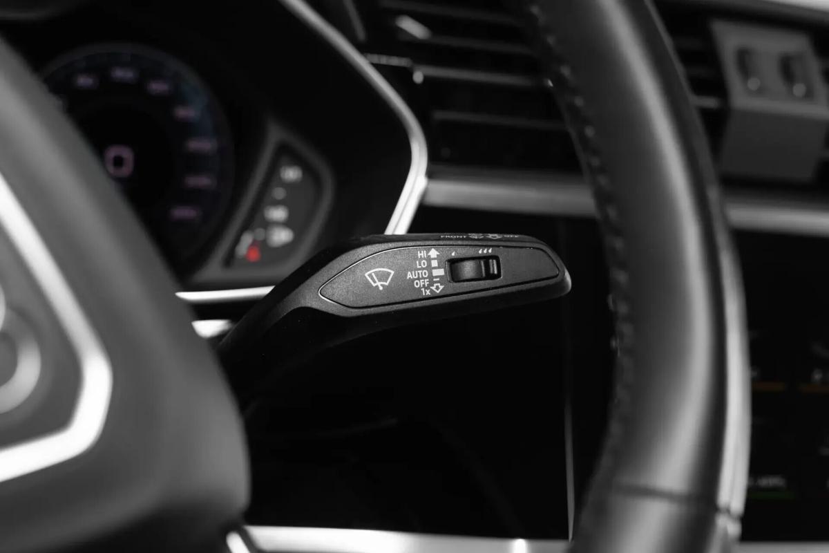 audi-q3-2022-hibrido-a-gasolina-1395cc