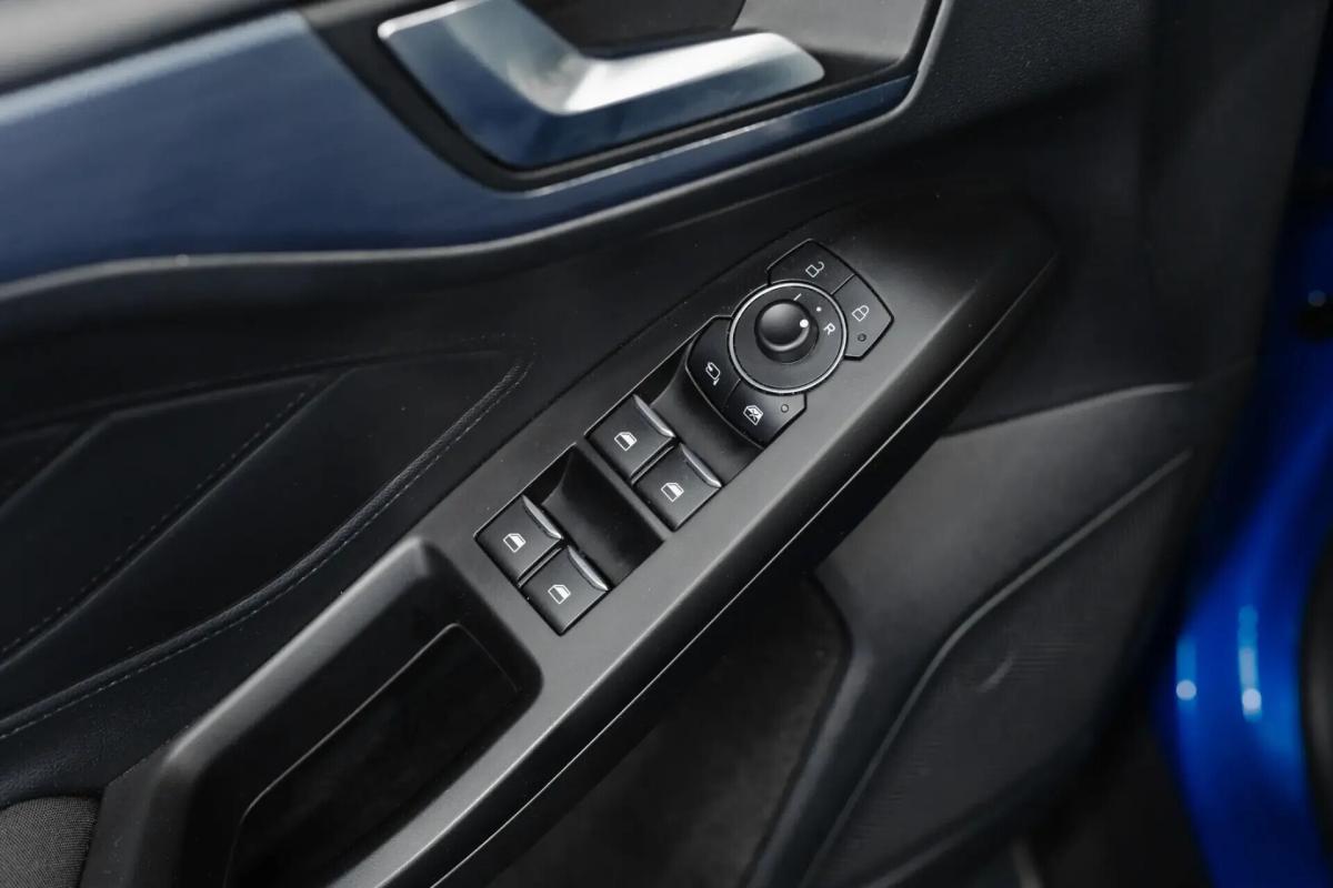 ford-focus-2023-gasolina-998cc