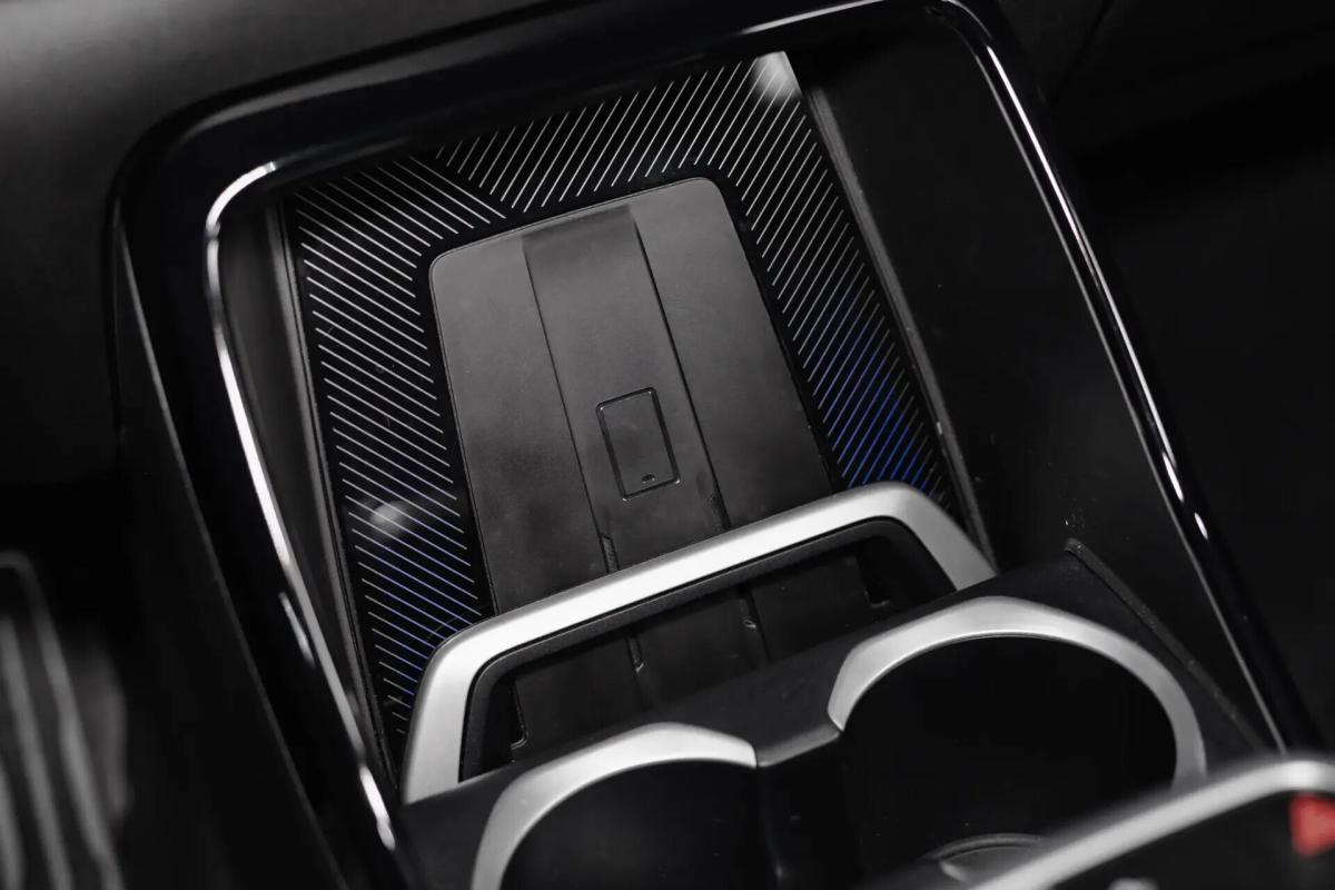 bmw-x1-2023-hibrido-a-gasolina-1499cc
