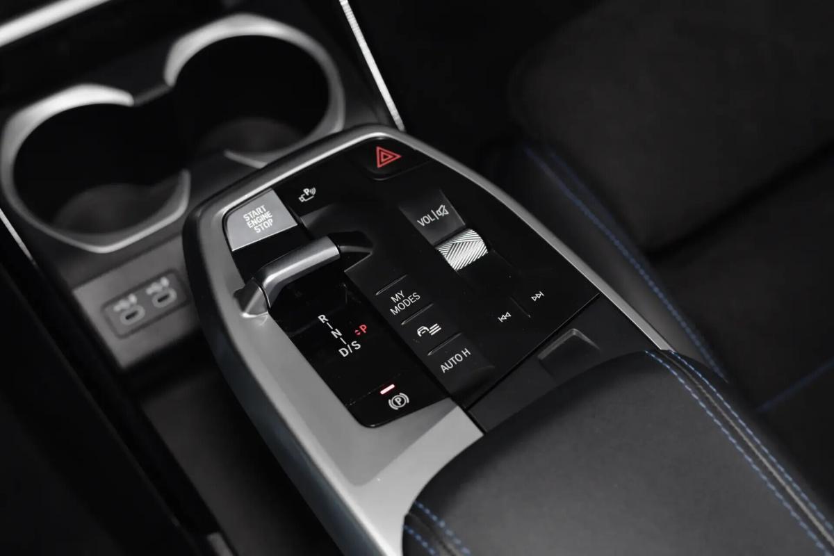 bmw-x1-2023-hibrido-a-gasolina-1499cc