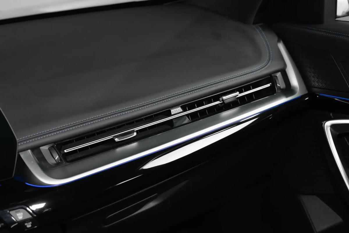 bmw-x1-2023-hibrido-a-gasolina-1499cc