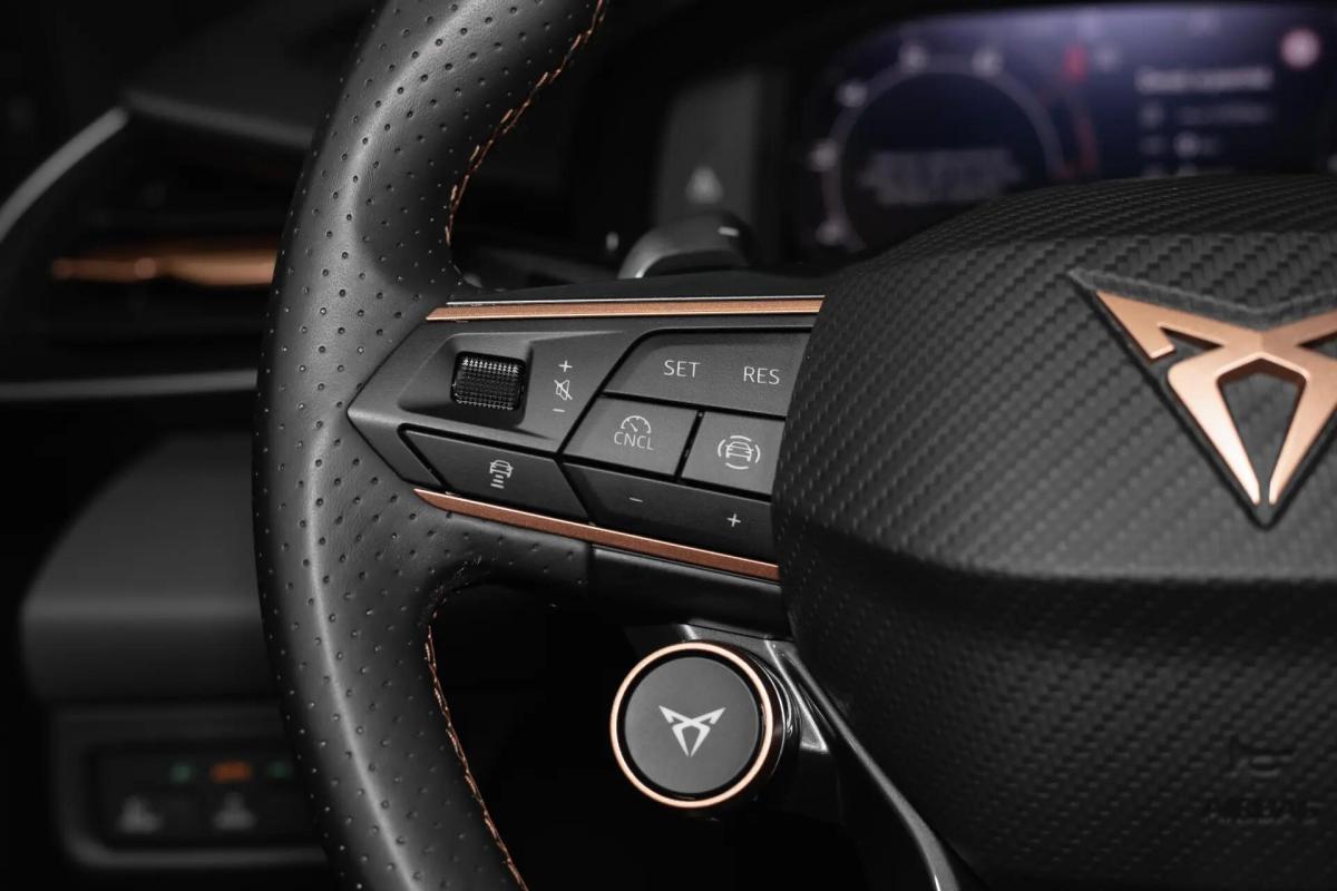 cupra-terramar-2025-hibrido-a-gasolina-1498cc