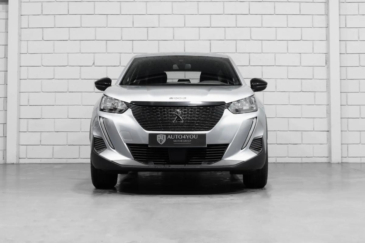 peugeot-2008-2022-gasolina-1199cc