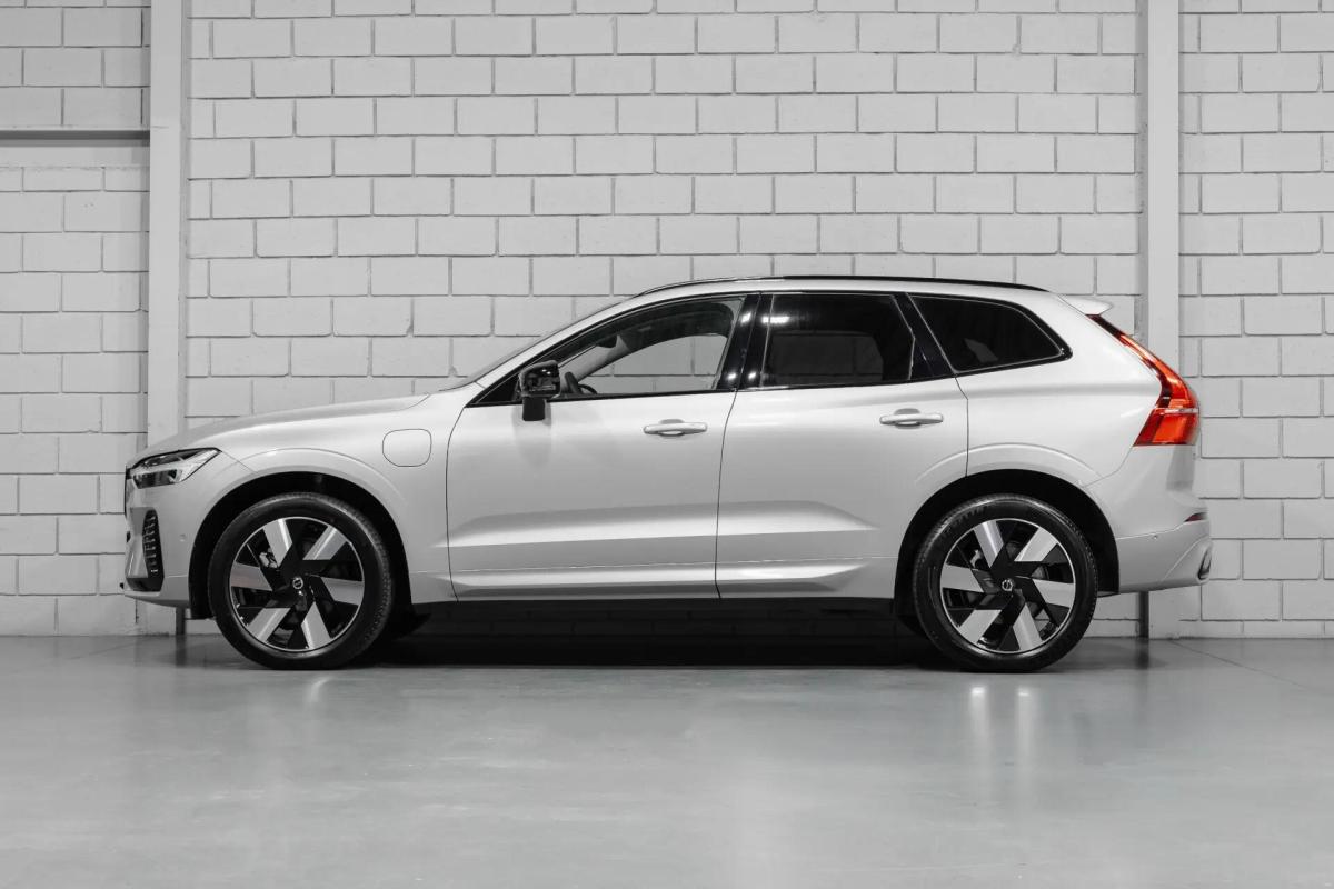 volvo-xc60-2024-hibrido-a-gasolina-1969cc