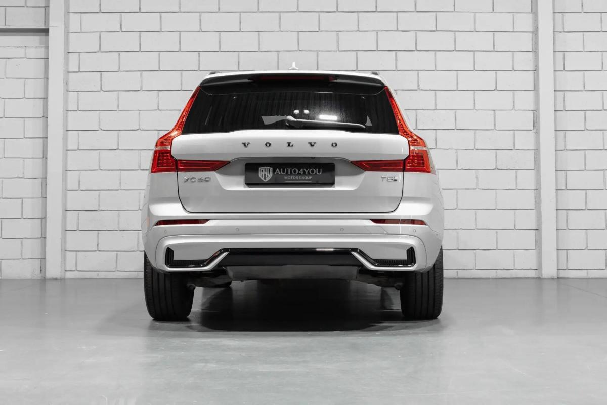 volvo-xc60-2024-hibrido-a-gasolina-1969cc