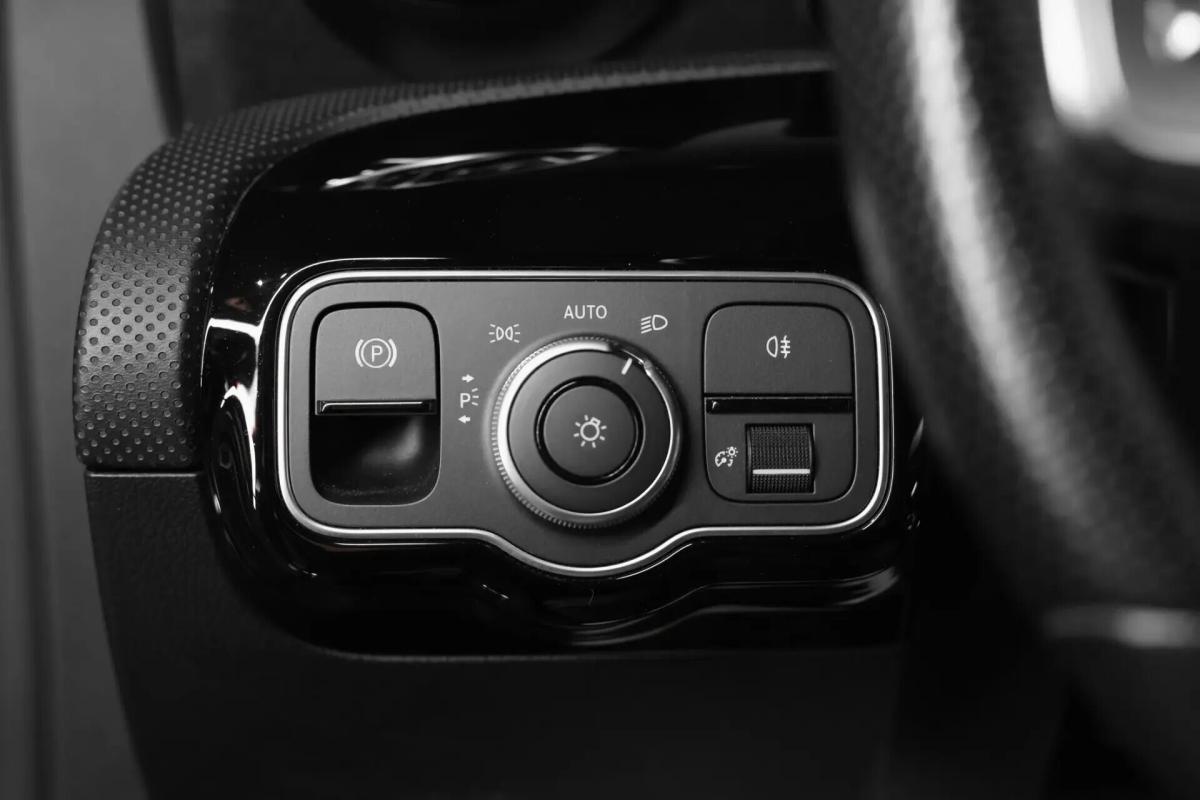 mercedes-benz-cla-2022-hibrido-a-gasolina-1332cc