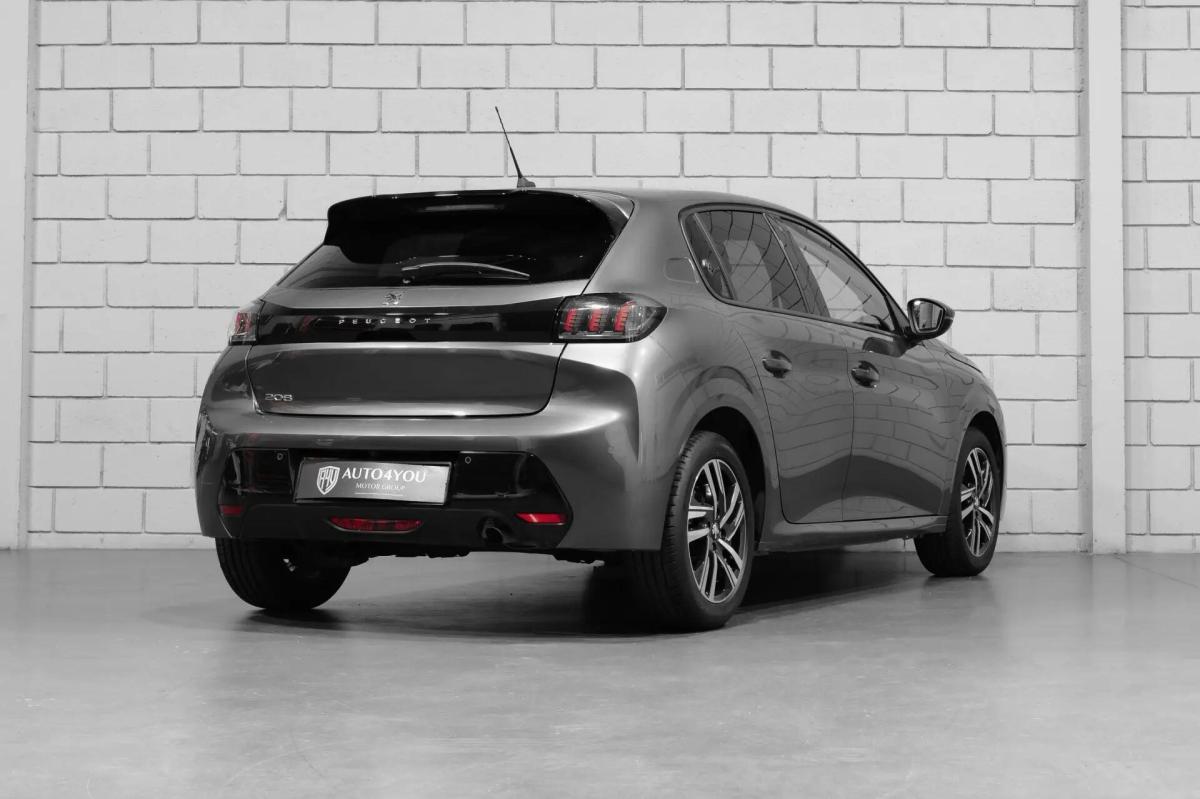 peugeot-208-2021-gasolina-1199cc