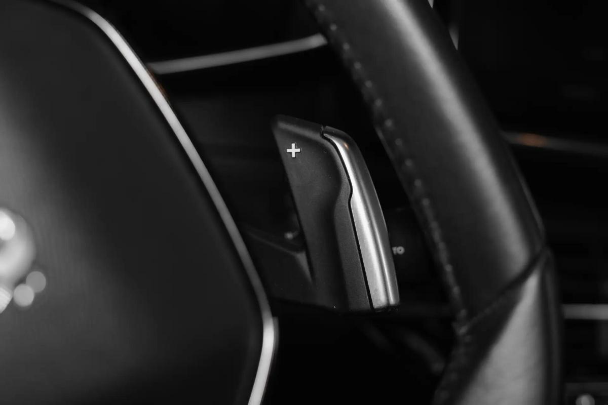 peugeot-208-2021-gasolina-1199cc