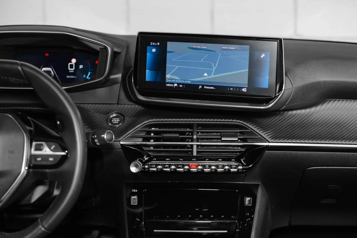 peugeot-208-2021-gasolina-1199cc
