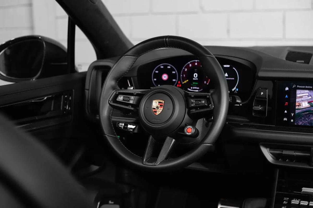 porsche-cayenne-2024-hibrido-a-gasolina-3996cc