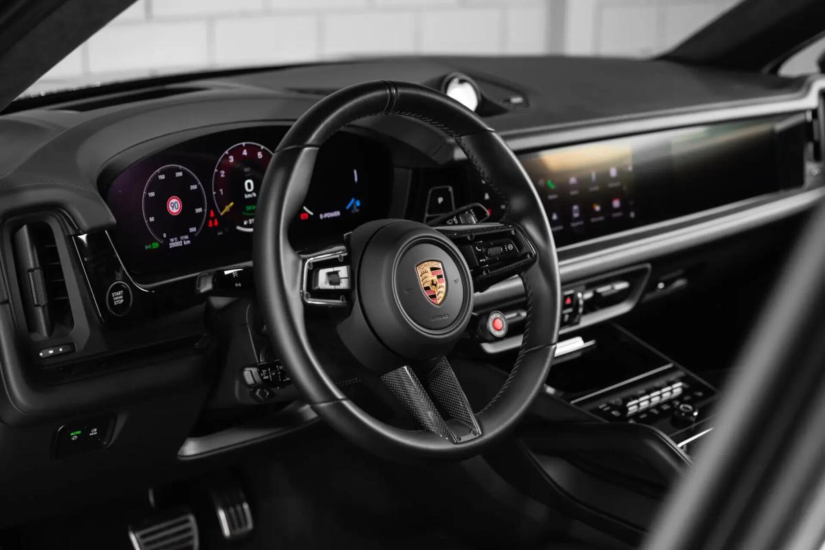 porsche-cayenne-2024-hibrido-a-gasolina-3996cc