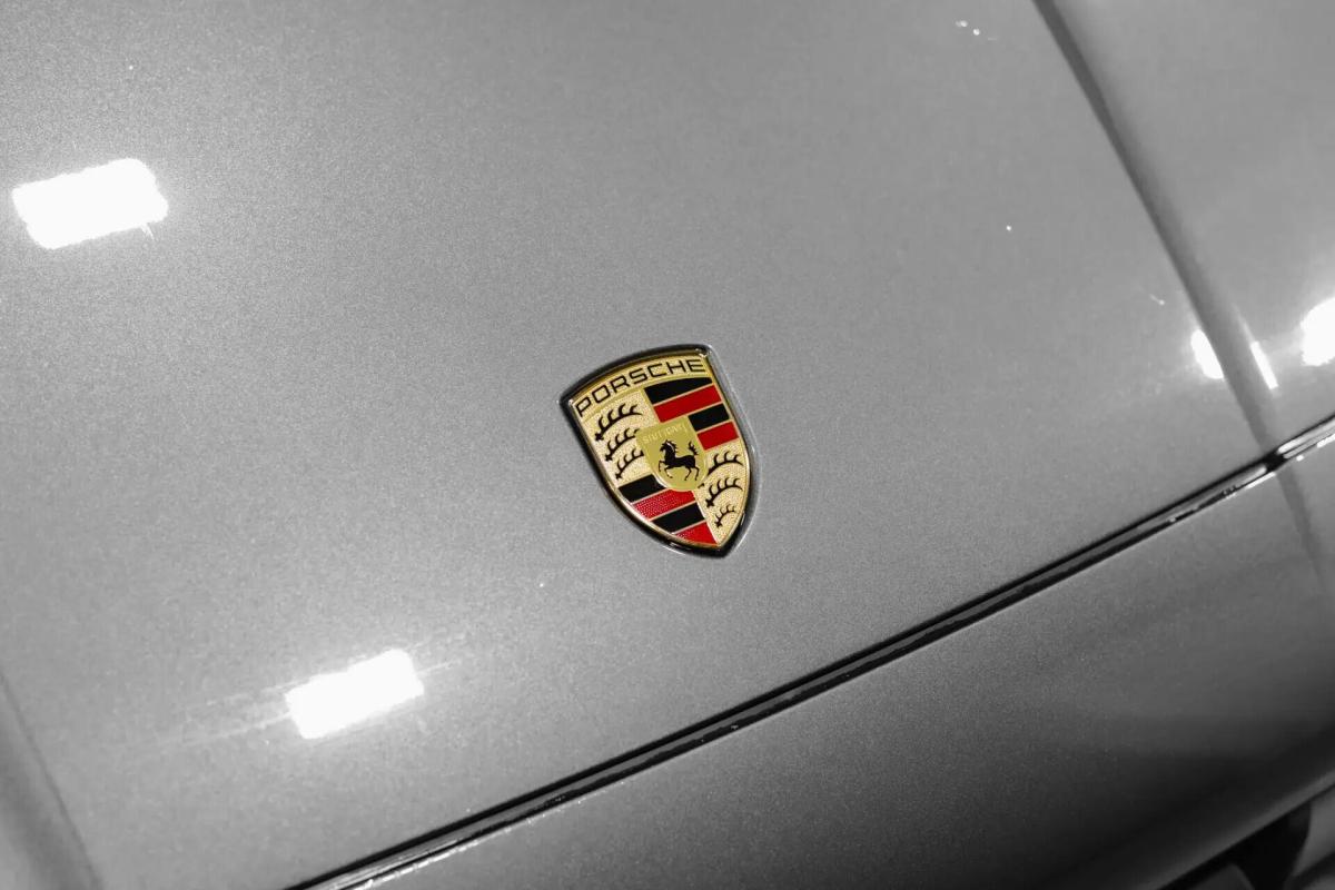 porsche-cayenne-2024-hibrido-a-gasolina-3996cc
