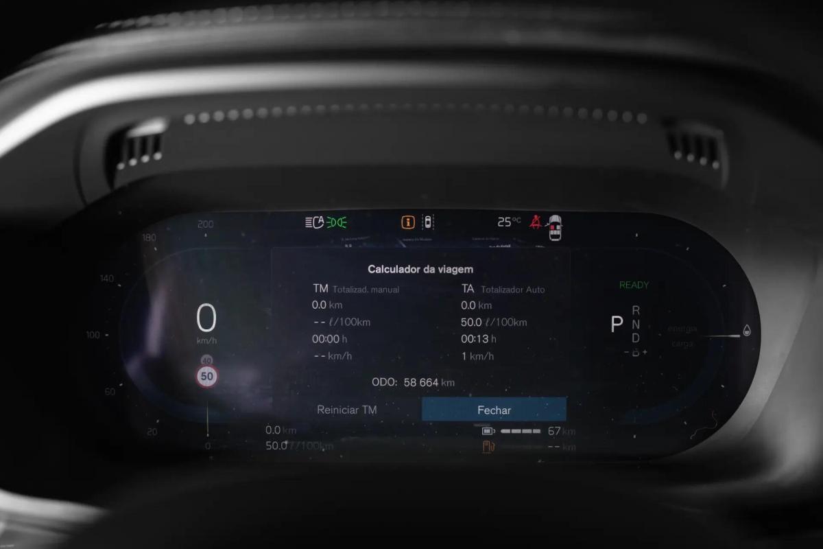 volvo-xc60-2024-hibrido-a-gasolina-1969cc