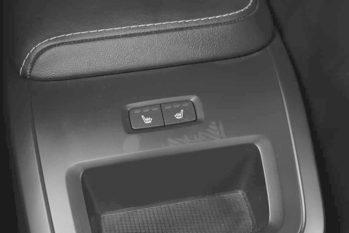 volvo-xc60-2024-hibrido-a-gasolina-1969cc