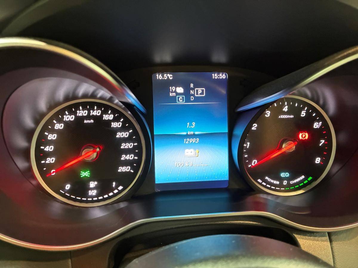mercedes-benz-glc-2022-hibrido-a-gasolina-1991cc
