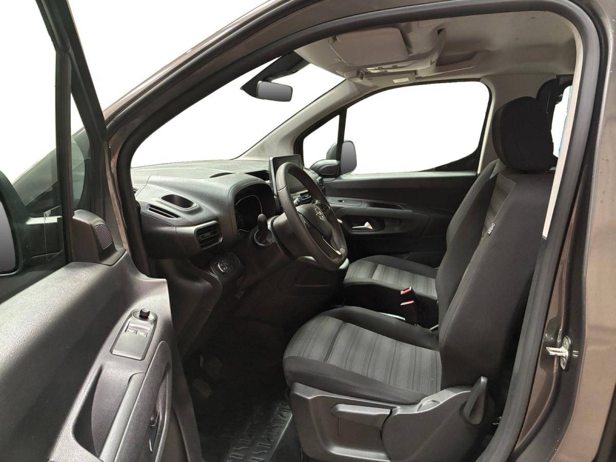 opel-combo-2021-diesel-1499cc