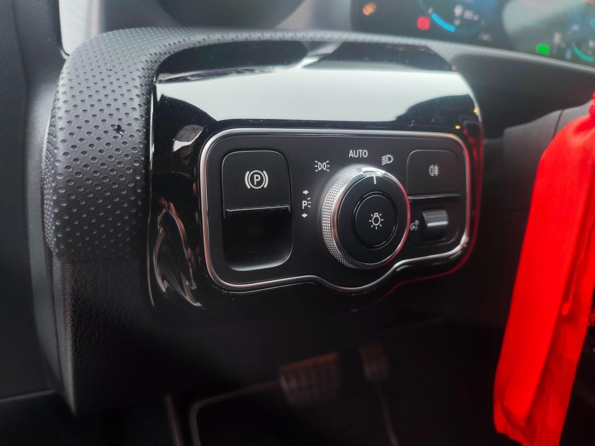 mercedes-benz-cla-2020-hibrido-a-gasolina-1332cc